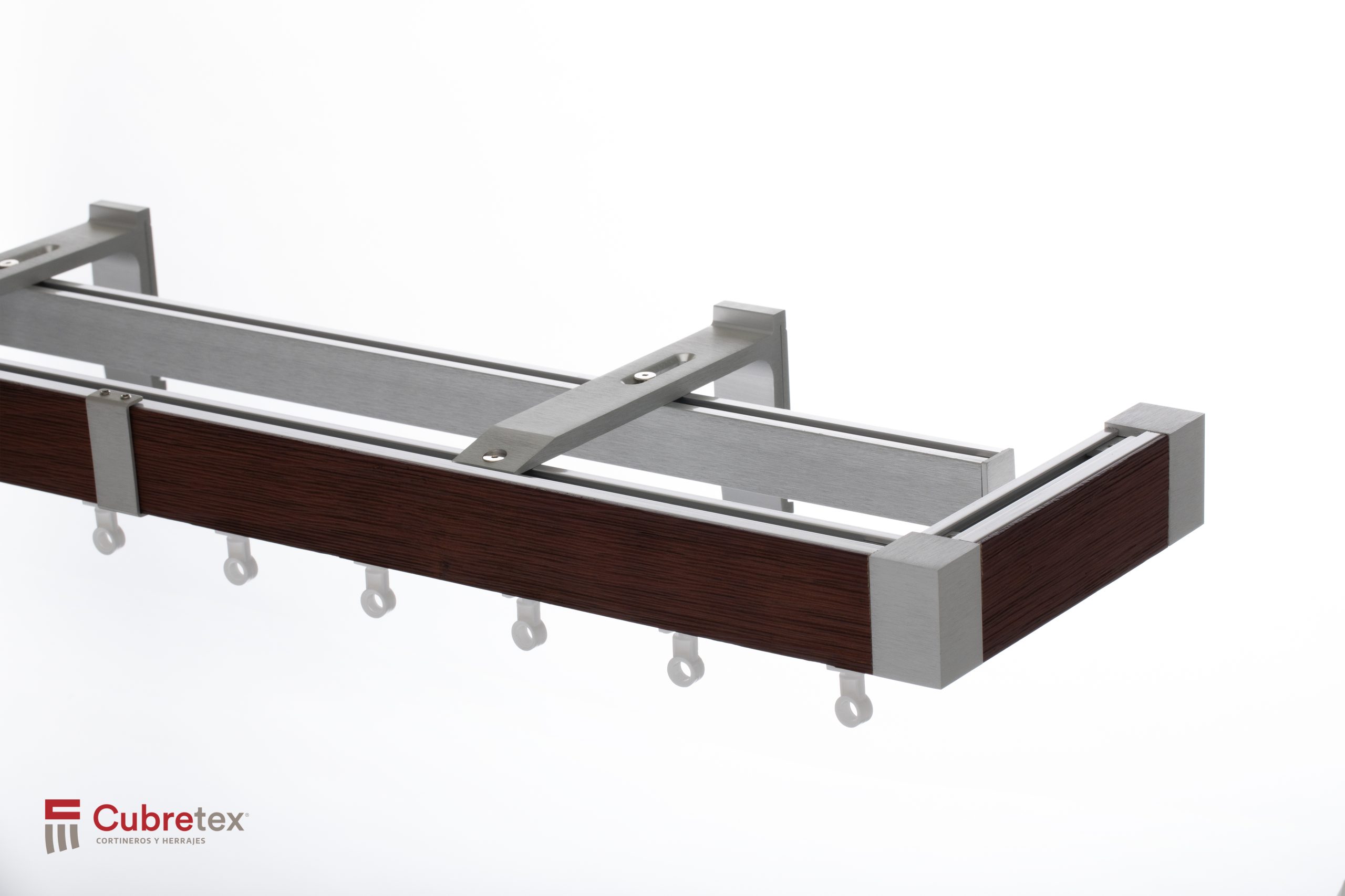 RIEL-ARM-RIPPLEFOLD1-FLOS2024112511