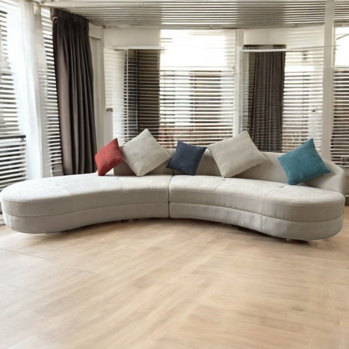 MODERNO-CREMA2025042108