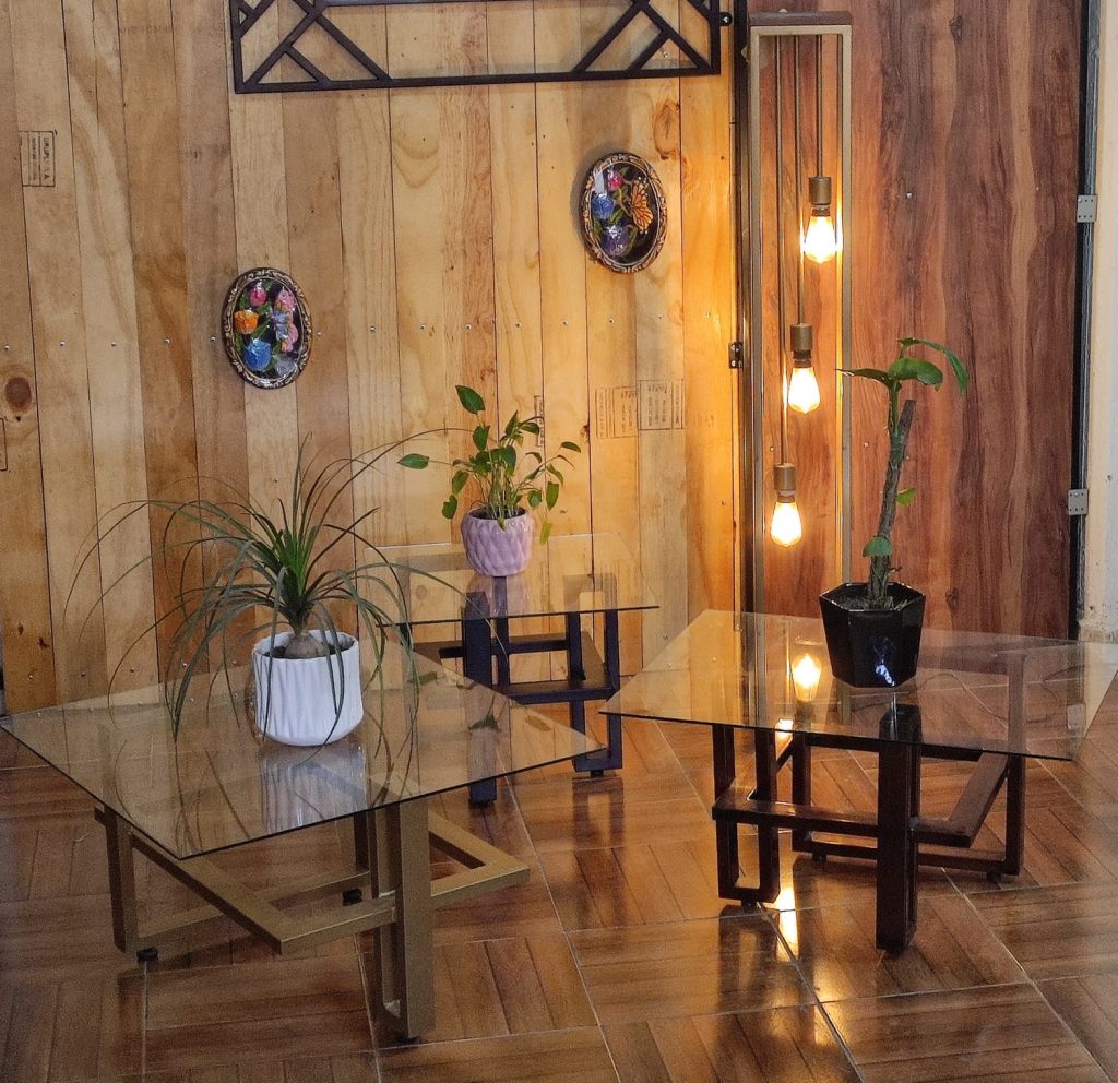 mesas-expo12025050601