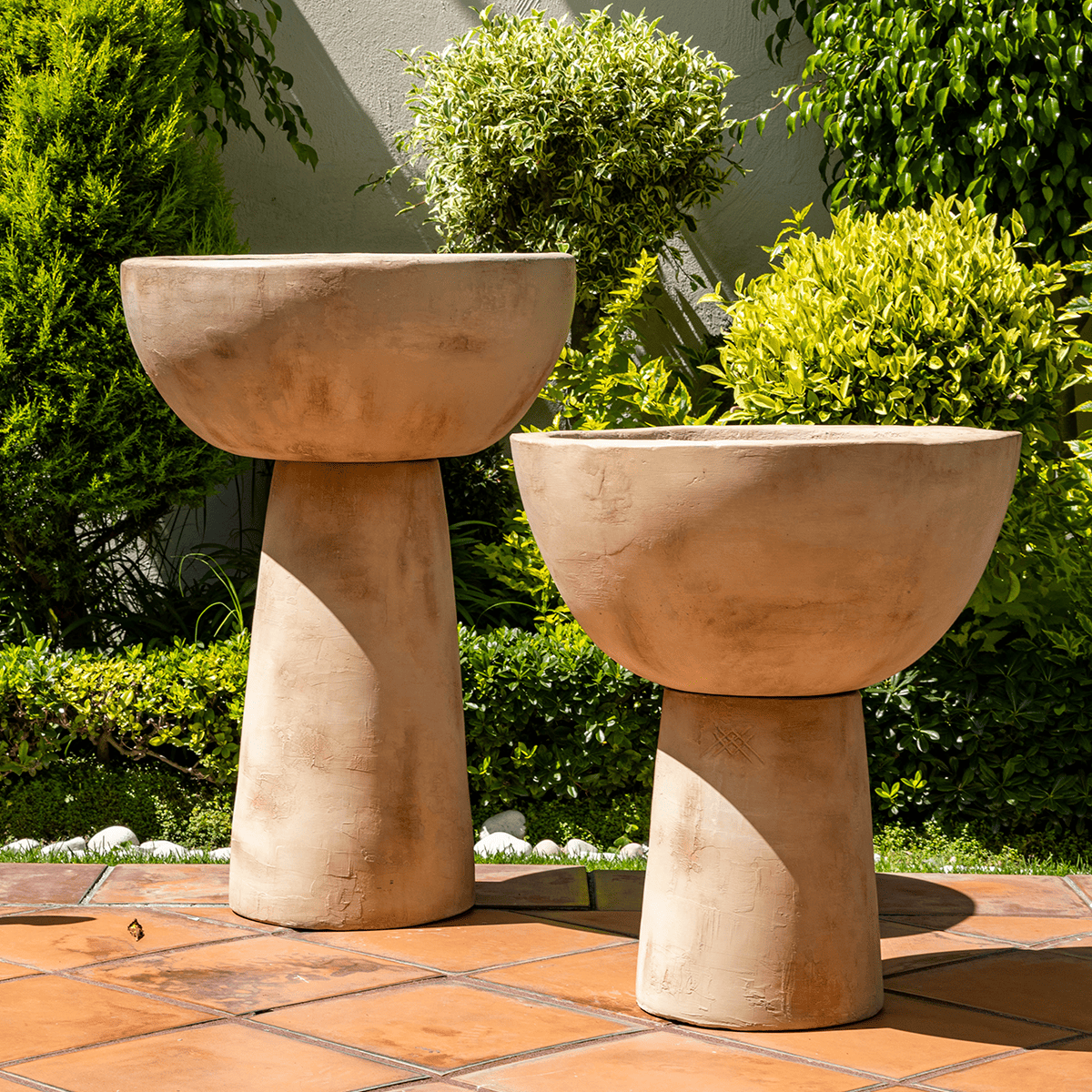 Maceta-con-base2026021606-1