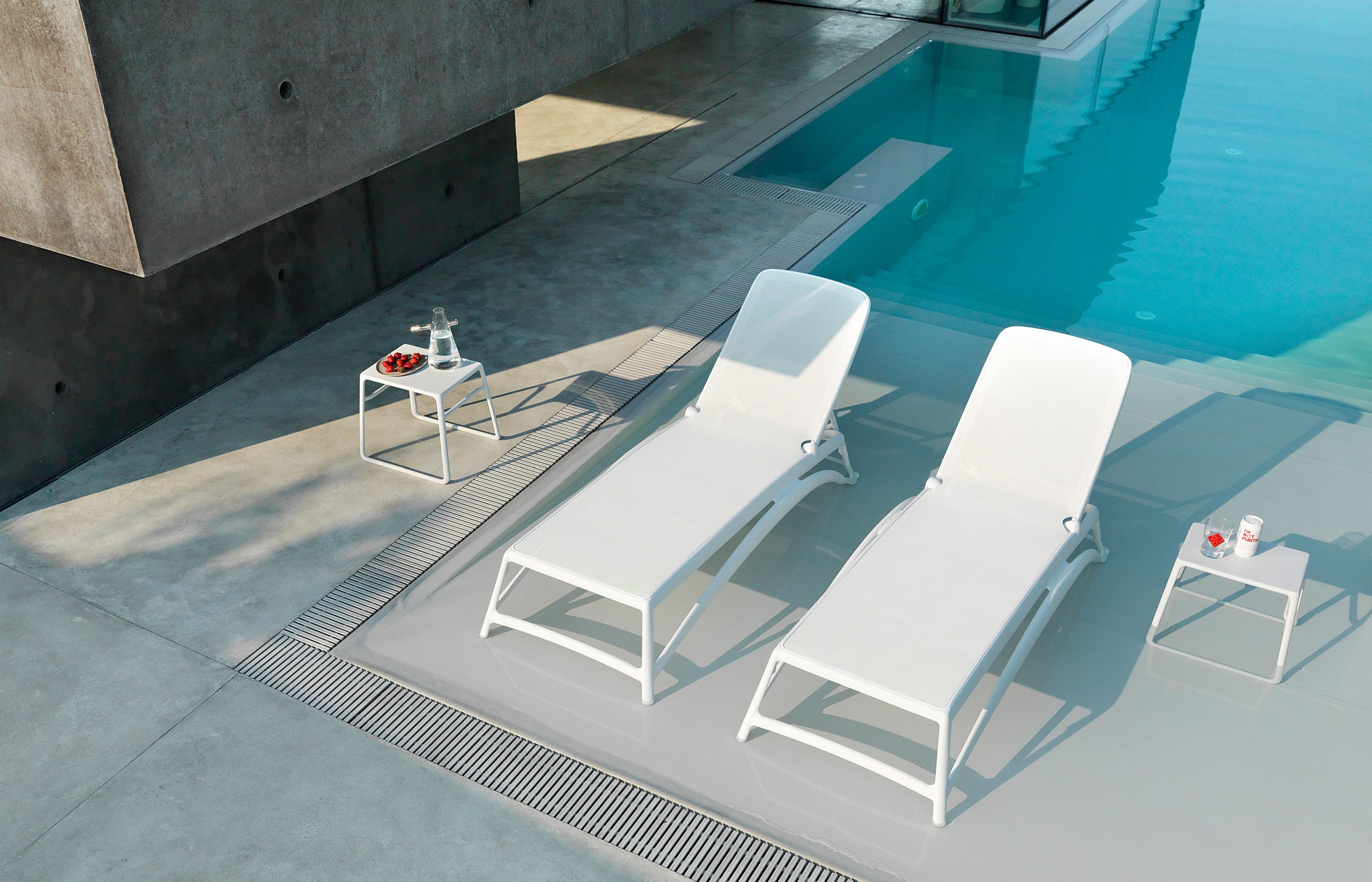 Nardi_sunloungers_ATLANTICO_bianco-bianco_pop_ambient-images_HR2026012608