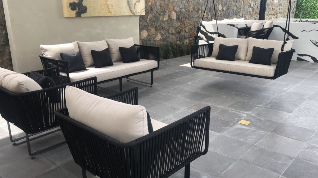 VALLARTA-COLUMPIO-DISPLAY2025112702