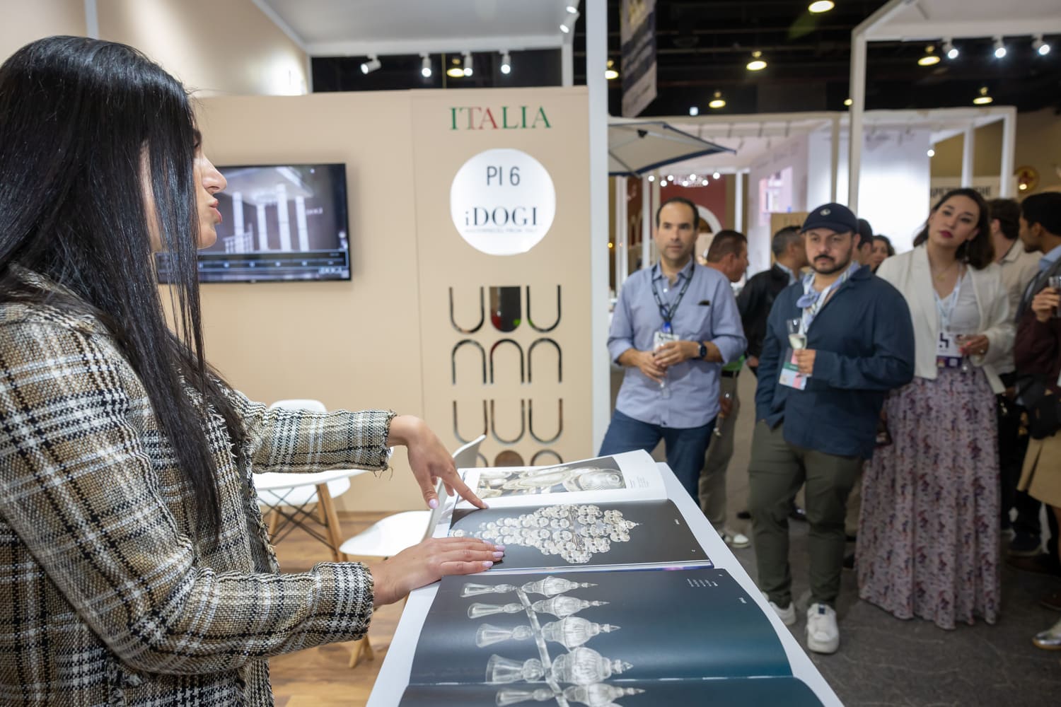 Habitat-Expo-Pabellon-Italia-Mobiliario-ITA-4